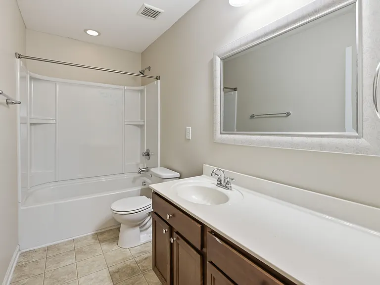5062 Jelynn St — Photo 10