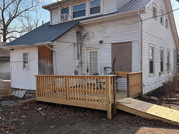 4th image of 1372 Remsen St