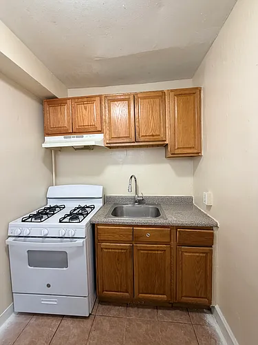 401 Sherman Ave Photo 1