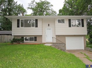 1615 SW 15th St, Lincoln, NE 68522