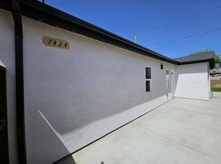 7424 Denny Ave, Sun Valley, CA 91352