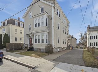 29 Palmer St, Fall River, MA 02724