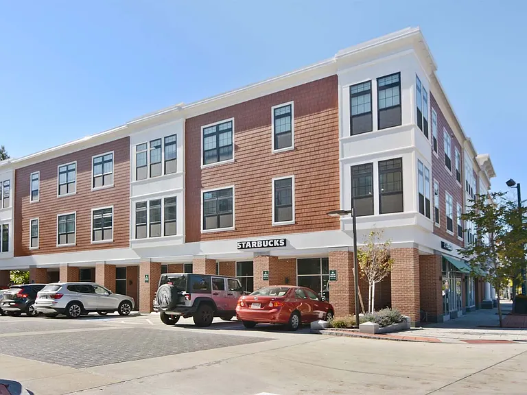 121 Trapelo Rd #1 — Photo 4