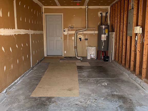 4th image of 101 Gretna Way