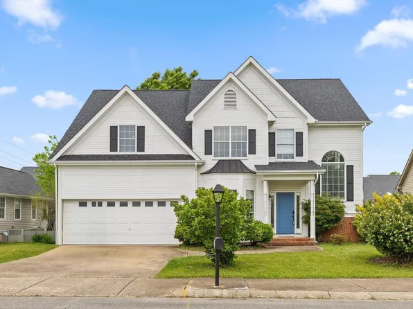 1905 Igou Crossing Dr, Chattanooga, TN 37421