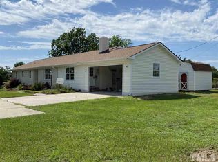 1749 Bud Lipscomb Rd, Willow Spring, NC 27592