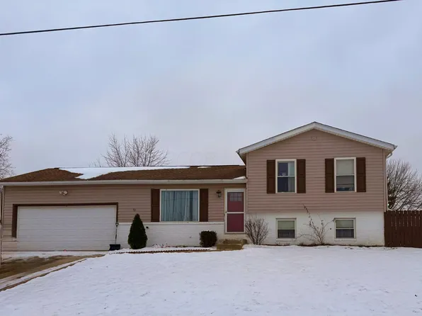 4537 Cardan Ln, Centerburg, OH 43011