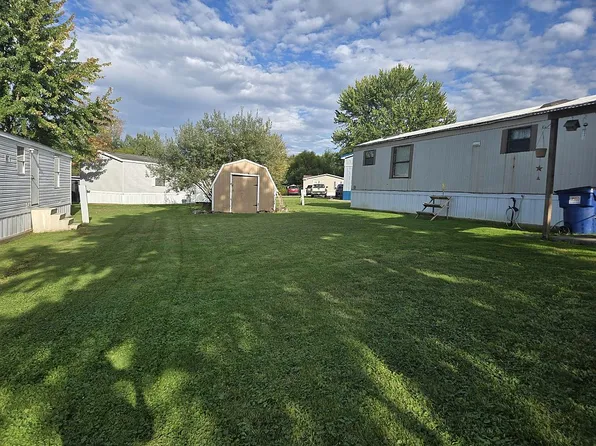 208 Timberlake Dr, Mc Kean, PA 16426
