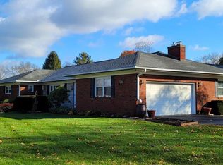 35 Brookside Cir, Elmira, NY 14903