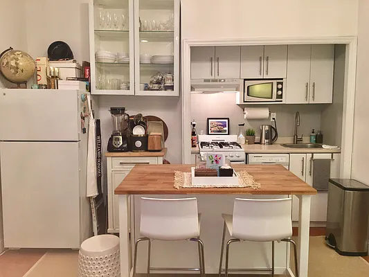 Rented by PD Properties LLC | media 2