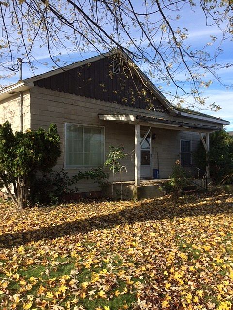 1st image of 416 S 11th Ave