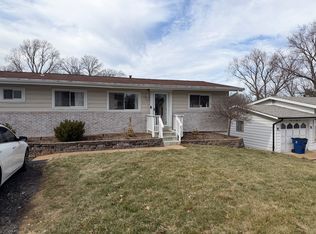 4285 Snelson Dr, Saint Louis, MO