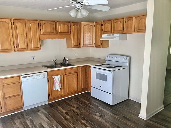 2nd image of 1525 Suncrest Dr #4