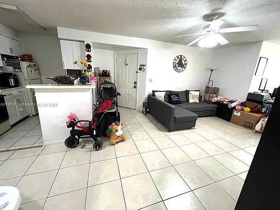 5th image of 2986 S University Dr APT 8105