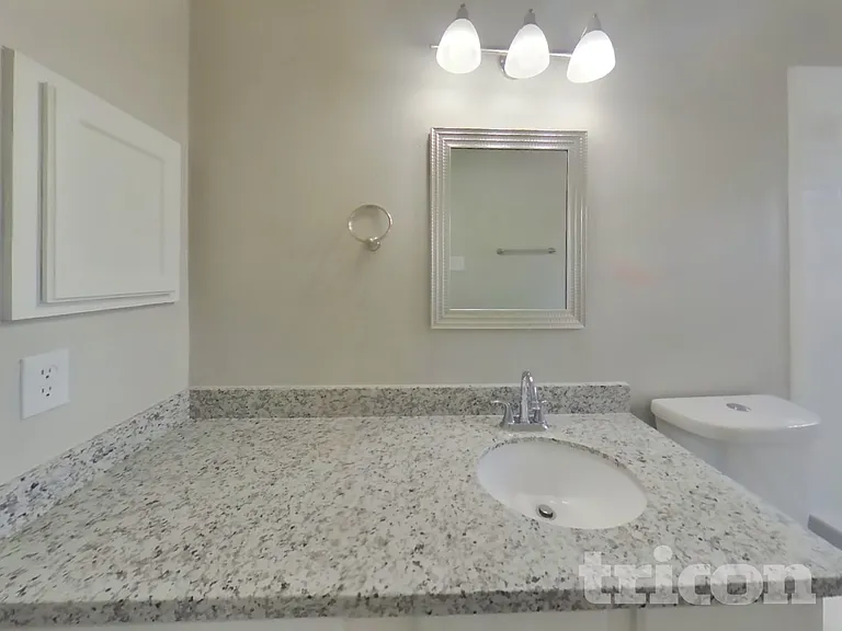 7114 River Garden Dr — Photo 16