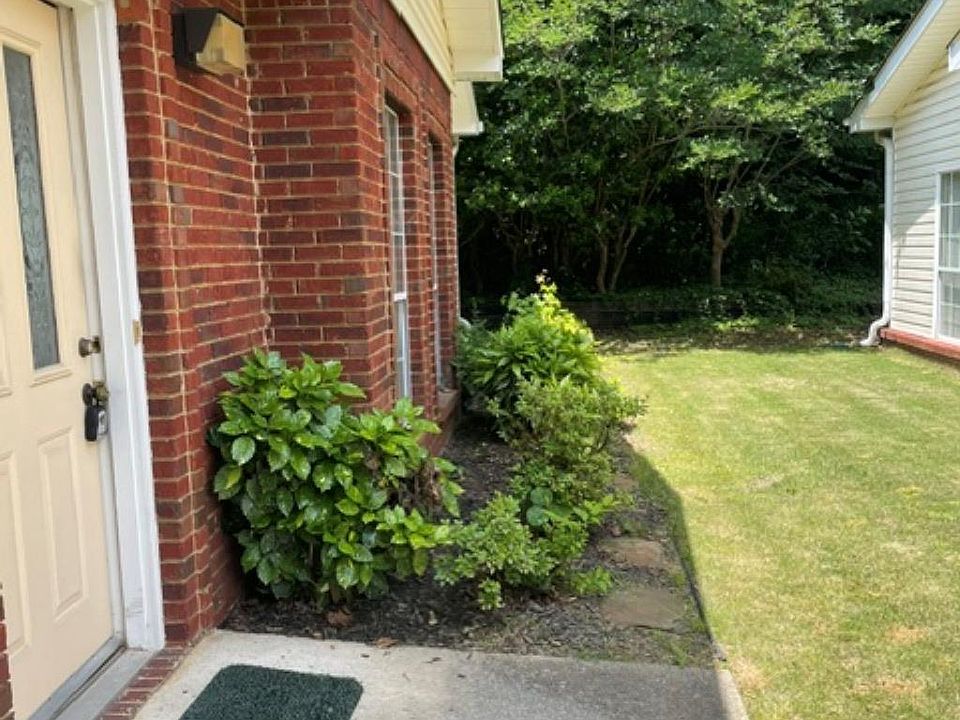1st image of 4530 Cades Cove Dr