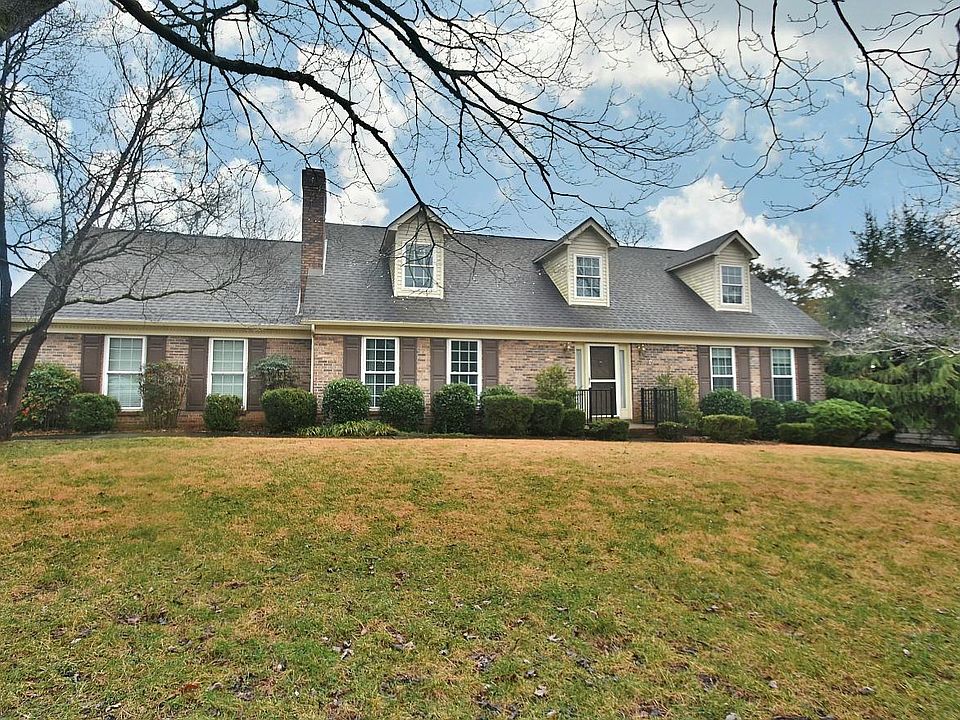 1st image of 1432 Queensbridge Dr
