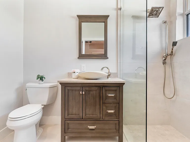 15611 Milan Ct — Photo 20