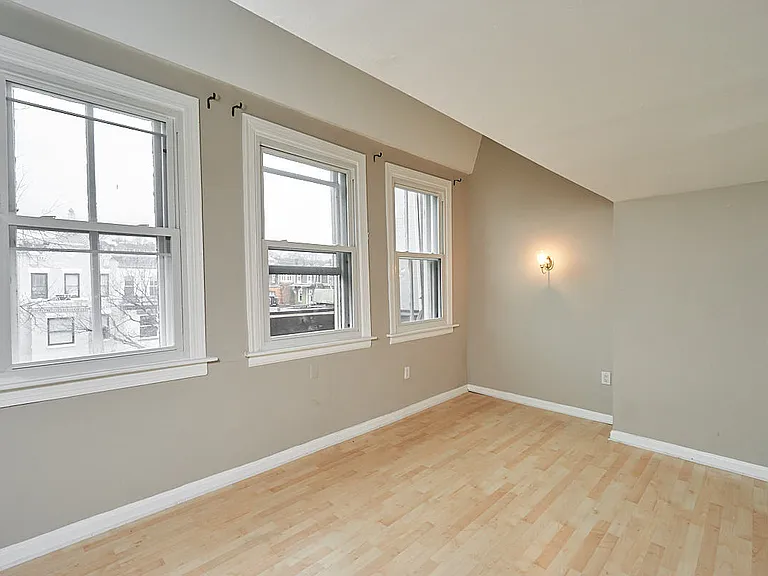 1710 U St NW #4 — Photo 27