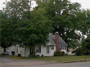 1st image of 748 Gracey Ave