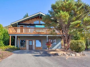 1408 NE Talbott Dr, Grants Pass, OR 97526