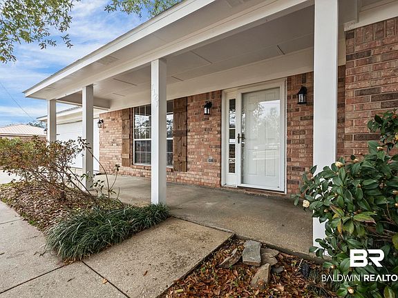 2nd image of 7327 Oak Dr