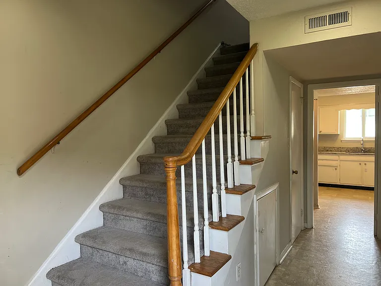 2343 Champion Ct — Photo 18