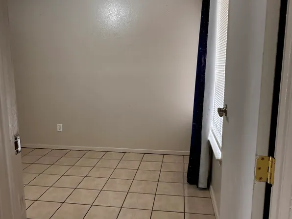 1519 Quartet Dr, Dallas, TX 75241