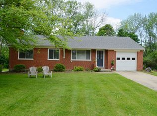 939 Cherokee Dr, Mason, OH