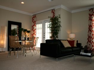 8210 Kensington Trl, Lithonia, GA 30038