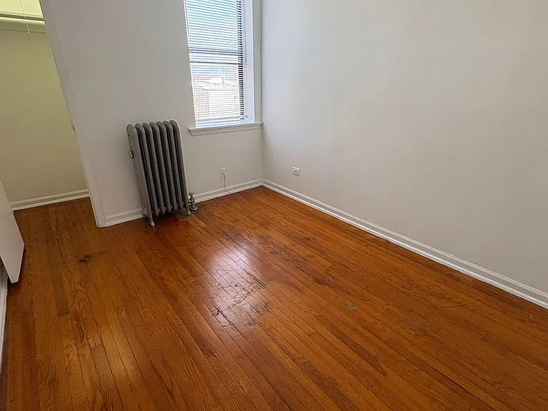 4946 W Adams St — Photo 6