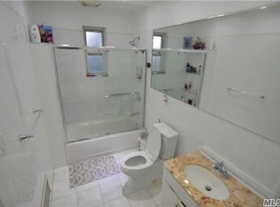 3144 76th St, Flushing, NY 11370