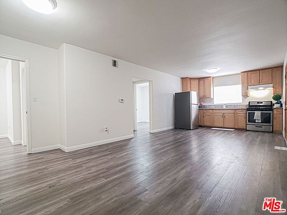 2nd image of 356 S Saint Andrews Pl #4343-A