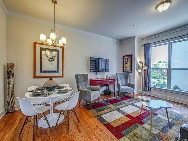 2944 Textile Way — Photo 5