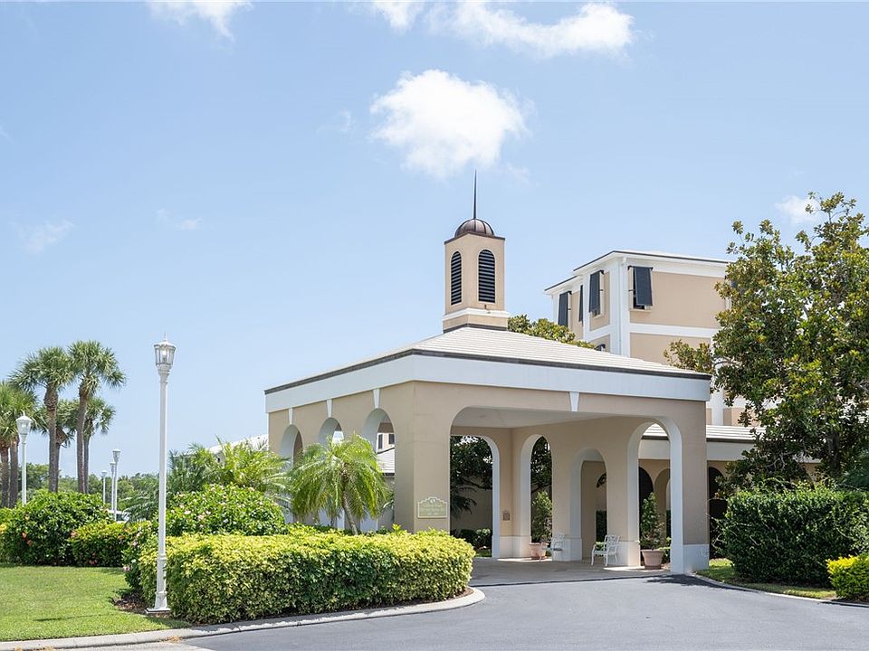 Caldicott House At Oak Harbor Condominiums - 1510 Oak Harbor Blvd 