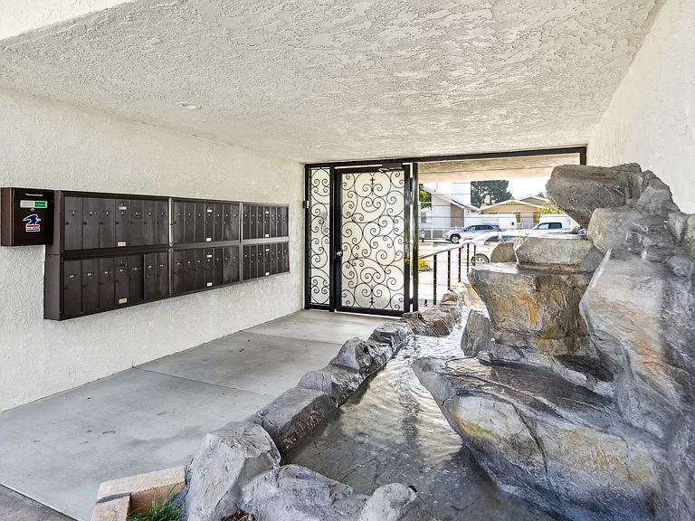 Sun Rose Villas — Photo 6