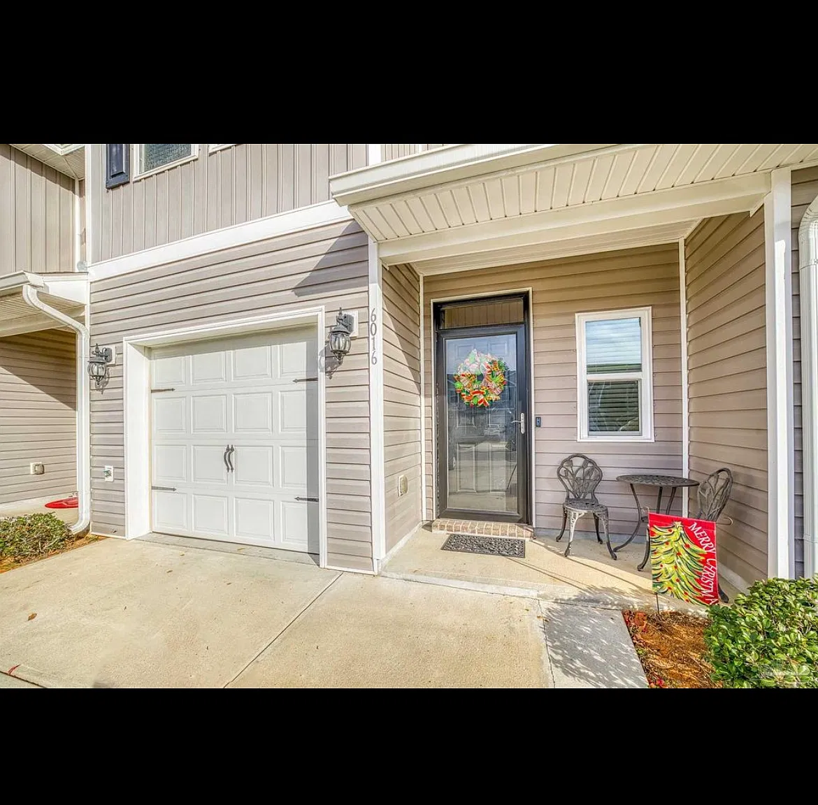 3 bed, 2.5 bath, 1428 sqft, $1,850 — Photo 4