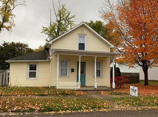 116 E Maple St, Bremen, IN 46506