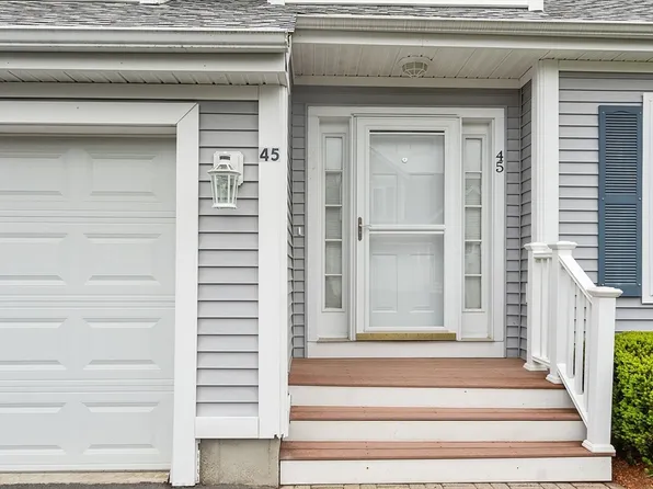 45 Augusta Way #23, North Chelmsford, MA 01863