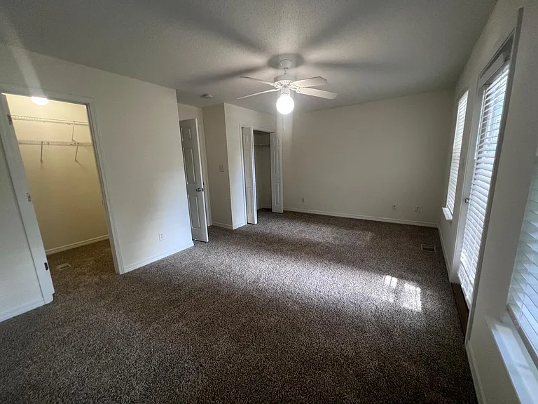 160 Jacksons Run #G3 — Photo 4