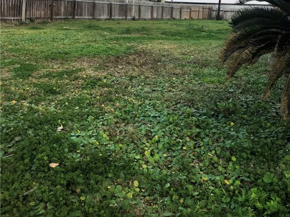 1223 Whispering Sands St, Port Aransas, TX 78373