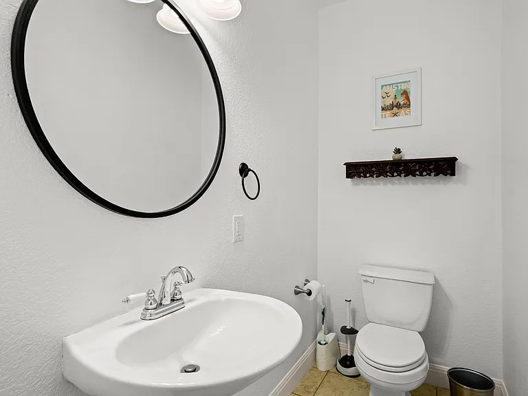 1402 Parker Ln #4 — Photo 13