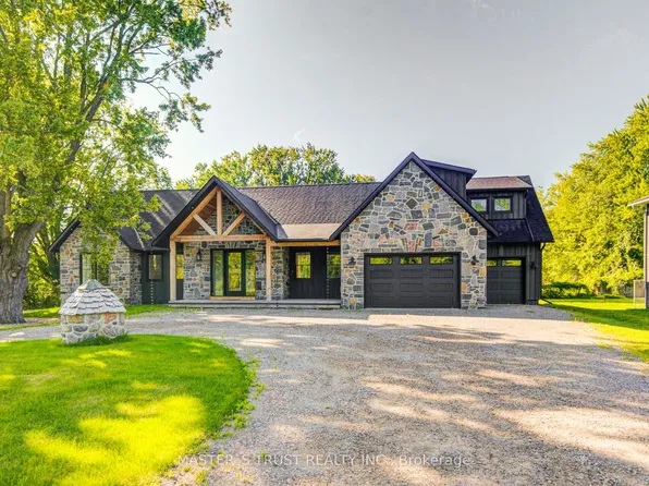 1109 2nd Line, Innisfil, ON L0L 1K0
