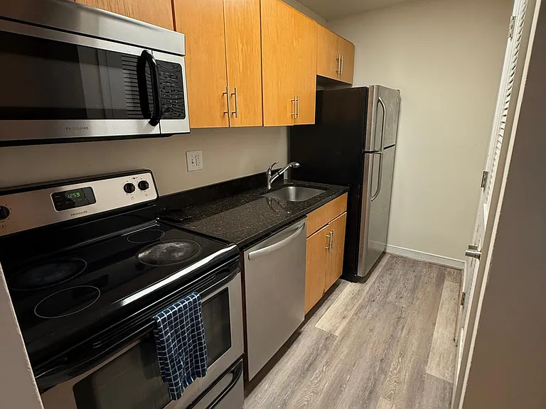14 W Broad St #103 — Photo 8