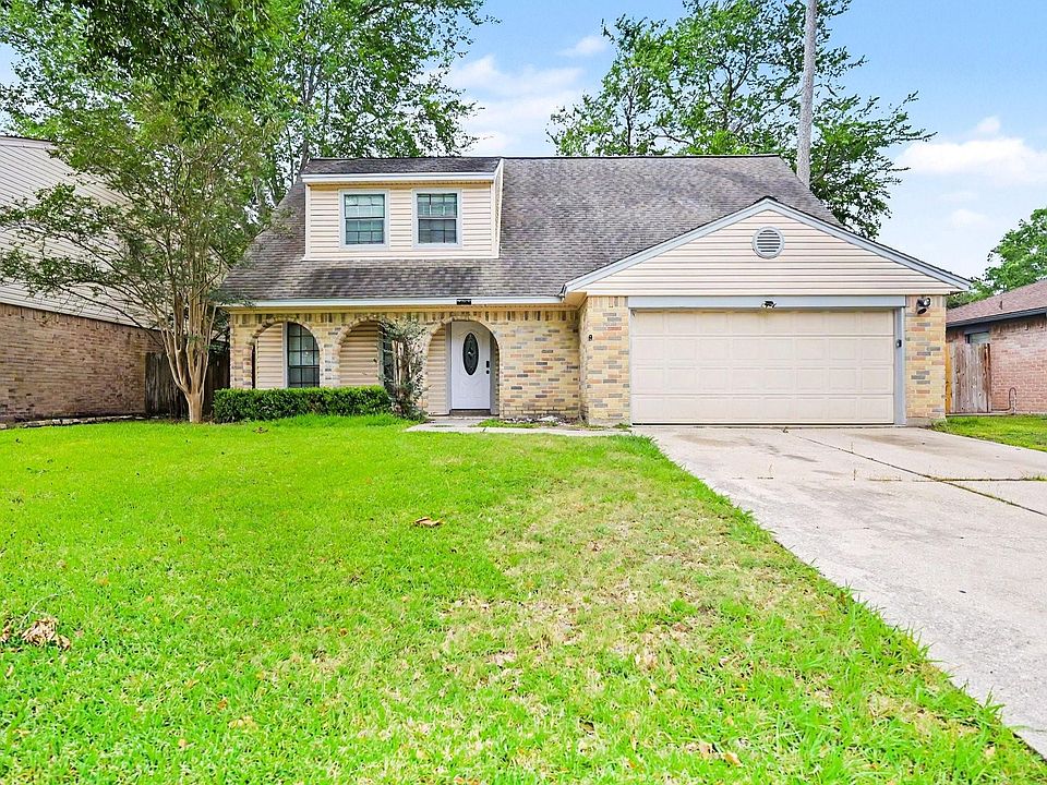 1st image of 18511 Sweetmeadow Dr
