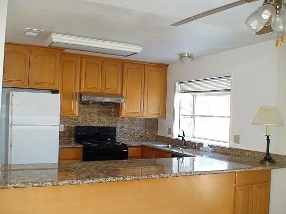 3887 Mesa Verde Ct — Photo 11