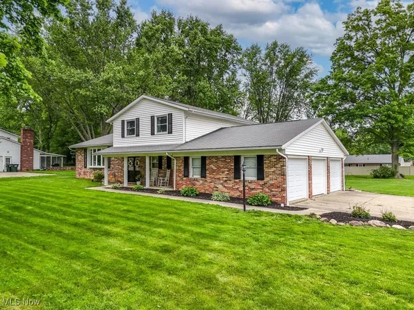 5571 Comanche St NW, North Canton, OH 44720