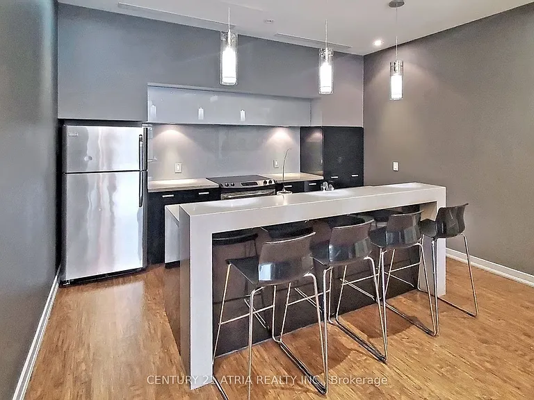 19 Singer Ct #310 — Photo 28