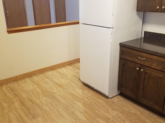 4th image of 1119 Bellwood Ave