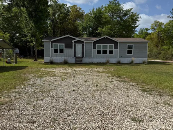 120 Woodmere Dr, Wewahitchka, FL 32465